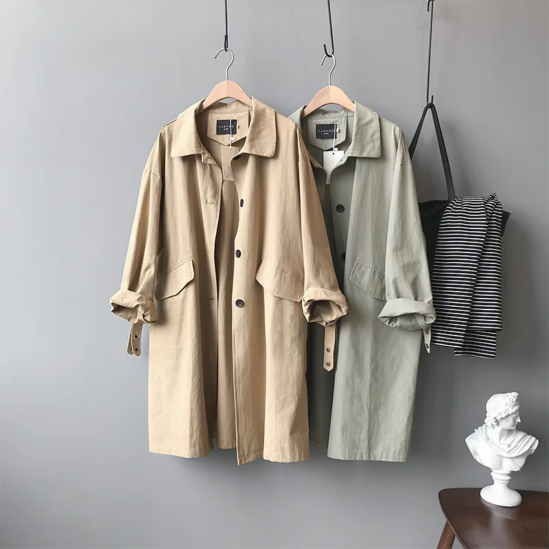 

Coats & Jackets