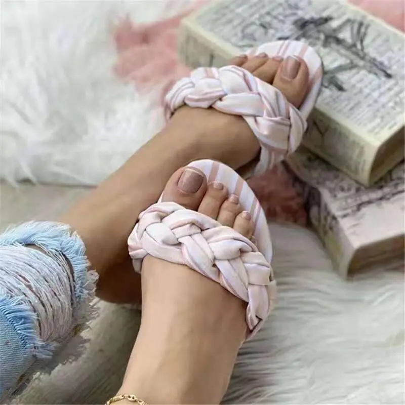

Summer 2021 women new flat-bottomed hollow twist large size casual outdoor slippers female slipper flip-flops