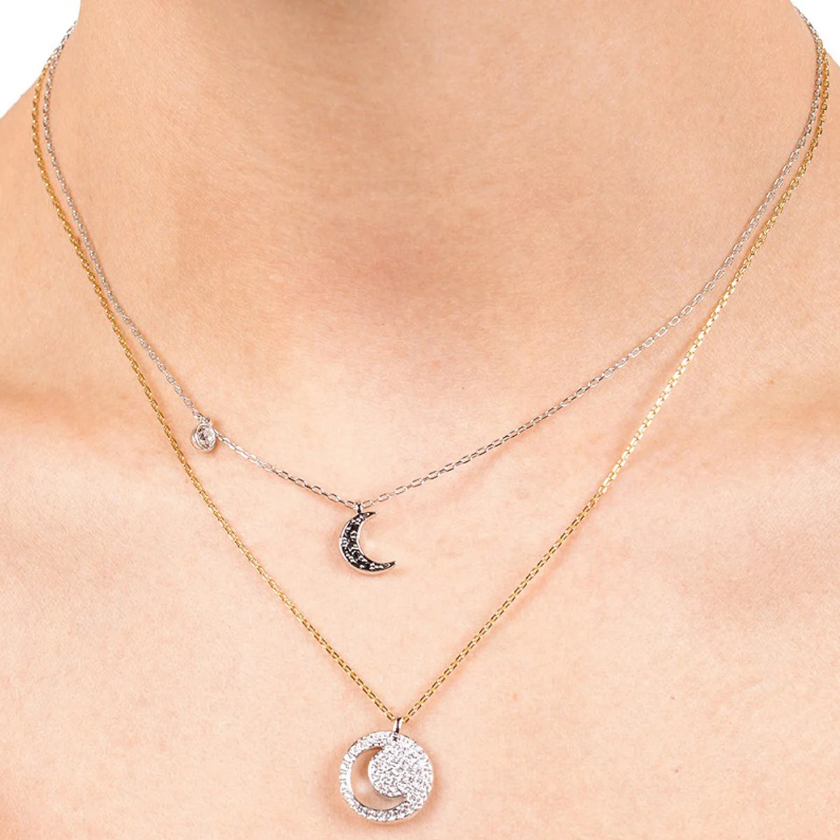 

SHLUOYI High quality SWA new symbolic moon shape high grade double pendant women Necklace Charm Fashion Jewelry