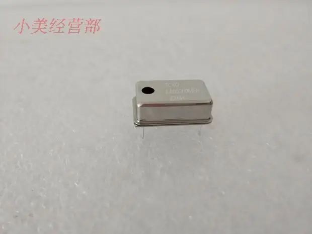 

Temperature Compensated Crystal Oscillator TCXO-1MHZ, 1.5MHZ Active Temperature Compensated Crystal Oscillator