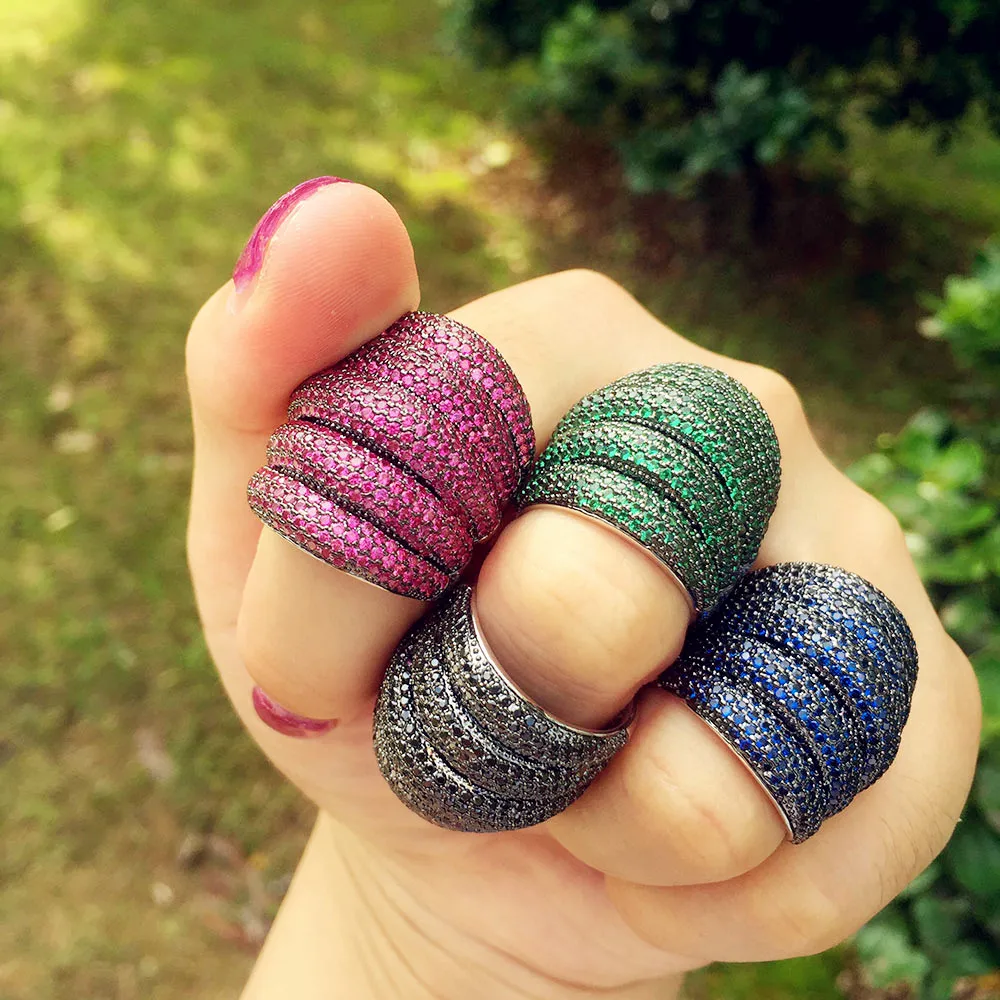 Роскошный широкий штабелируемые в виде геометрических фигур Красный Корень Zironia