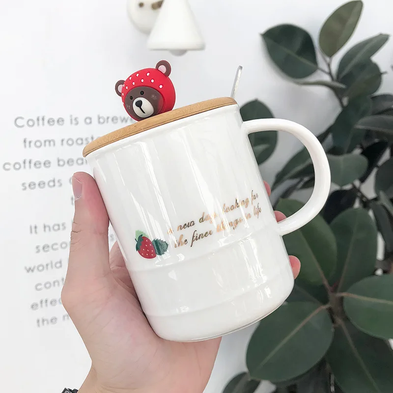 Креативная мультяшная Клубничная кружка с крышкой ложкой керамическая чашка для
