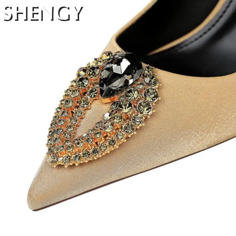 

Women's Shoes
