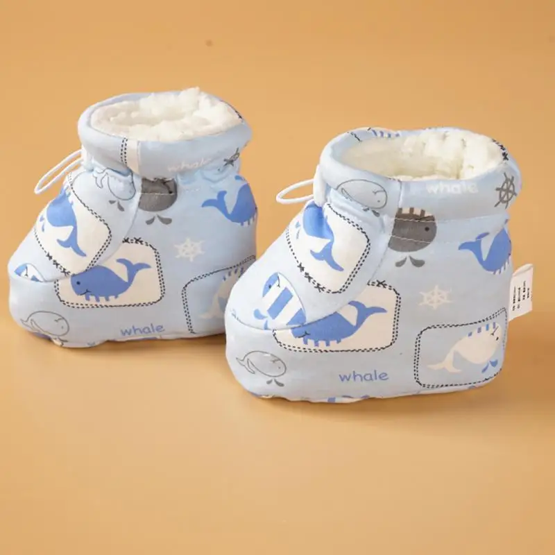 

Newborn Baby Lamb Velvet Socks Cotton-padded Shoes Comfort Soft Adjustable Newborn Warm Foot Shoes Boy Girl Toddler Booties