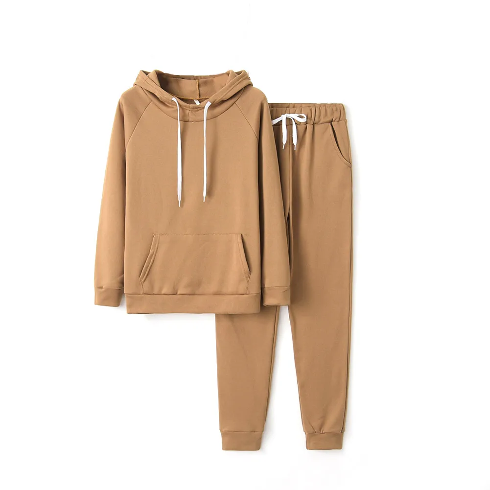 Женский пуловер с капюшоном и карманами комплект из свитера брюками спортивный