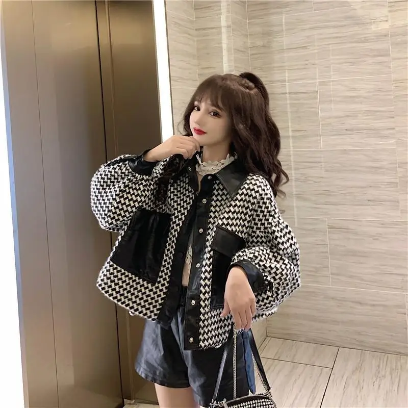 

New loose and short casual woolen jacket and womens stitching