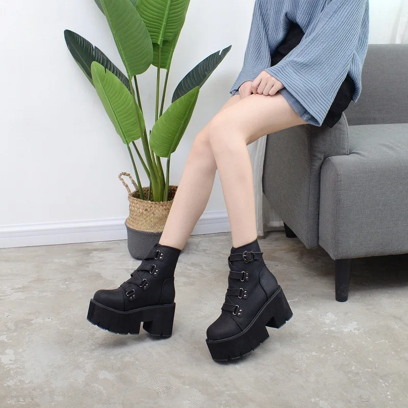 

Muffin thick bottom boots women's style new autumn comfortable cross Lace Up Boots