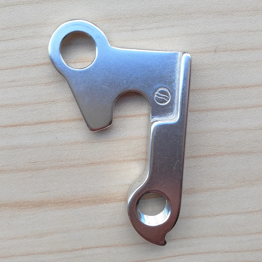 

2pcs Bicycle gear rear derailleur hanger #ATIDH0021 For GT Zaskar GT GTR Series Alloy Frames XCR-5000 Nomad Outpost mech dropout