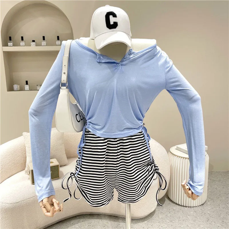 

New Women's Clothing 2021 Summer Elastic waist black and White Stripe Drawstring pleated loose wide leg shorts