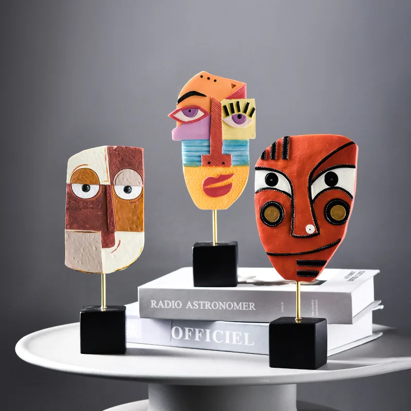 

Cutelife Ins Face Vintage The Ordinary Room Accessories Resin Figurines Wood Decoration Carving Ornaments Hand Made Home Decor