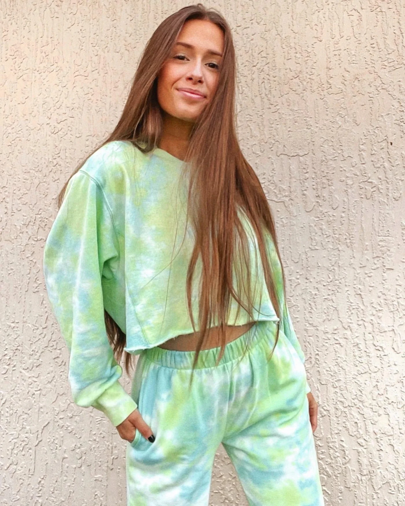 

Wholesale Fashionable V-neck Long Sleeve 2 Piece Tie Dye Nightwear Pajama Sets