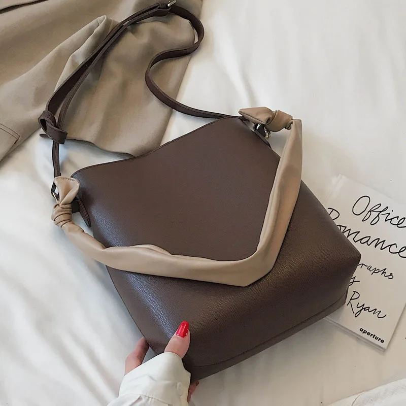 

Casual Messenger Bbag Soft Leather 2021 New High-Quality Bag Western Style Large-Capacity Messenger One-Shoulder Bucket Bag