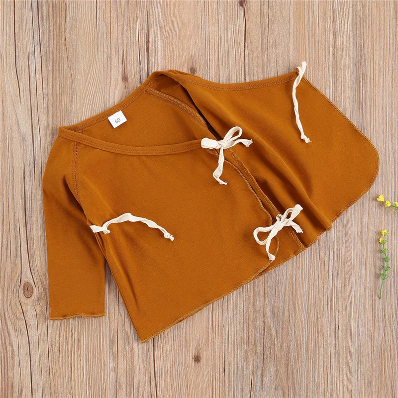 

Newborn Baby's Two Piece Sleepwear Suit Long Sleeve Lace-up Cardigan Top with Wrapped Foot Long Pants