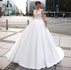 Платье свадебное атласное ТРАПЕЦИЕВИДНОЕ с глубоким круглым вырезом и кружевной аппликацией