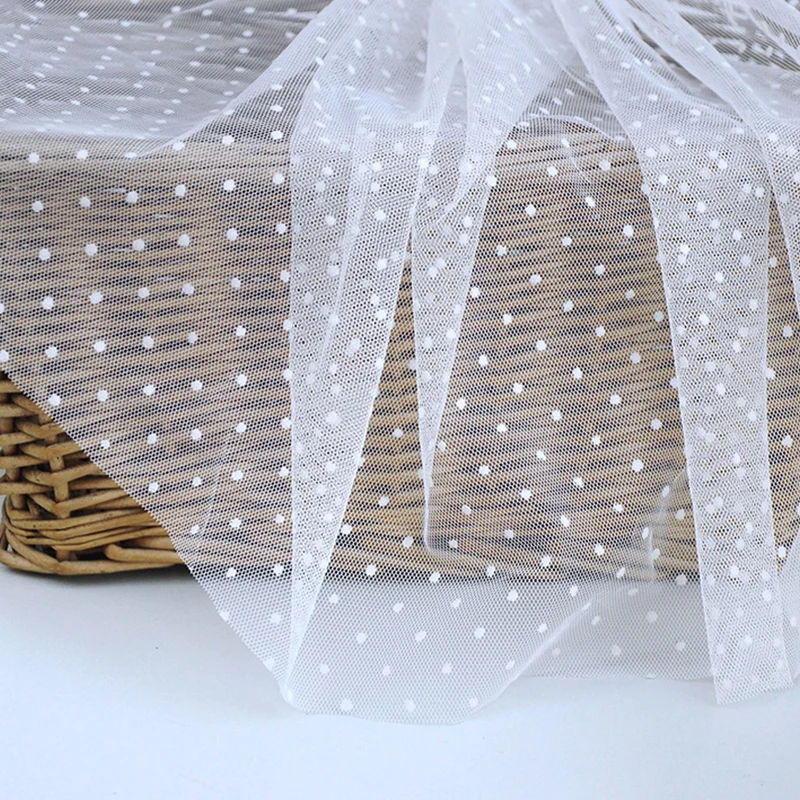 5 лет черно-белая Мягкая сетчатая ткань флокированное платье в горошек Вышитое