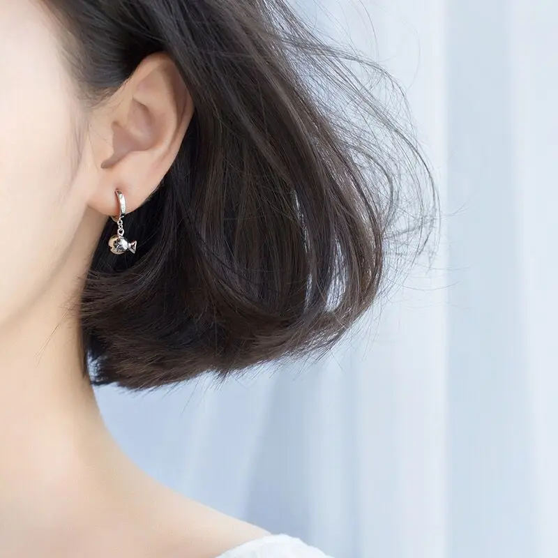 

Women Silver Colour Earrings Cute Fish Earrings Simple Party Jewelry Valentine Day Gift Student Anti Allergy Earrings