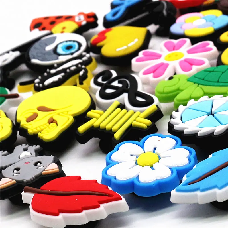 Fashion Novel 22 Kinds Shoe Charms Accessories Musical Note Leaf Animals PVC Shoe Decoration for Croc jibz Kids Party X-mas Gift