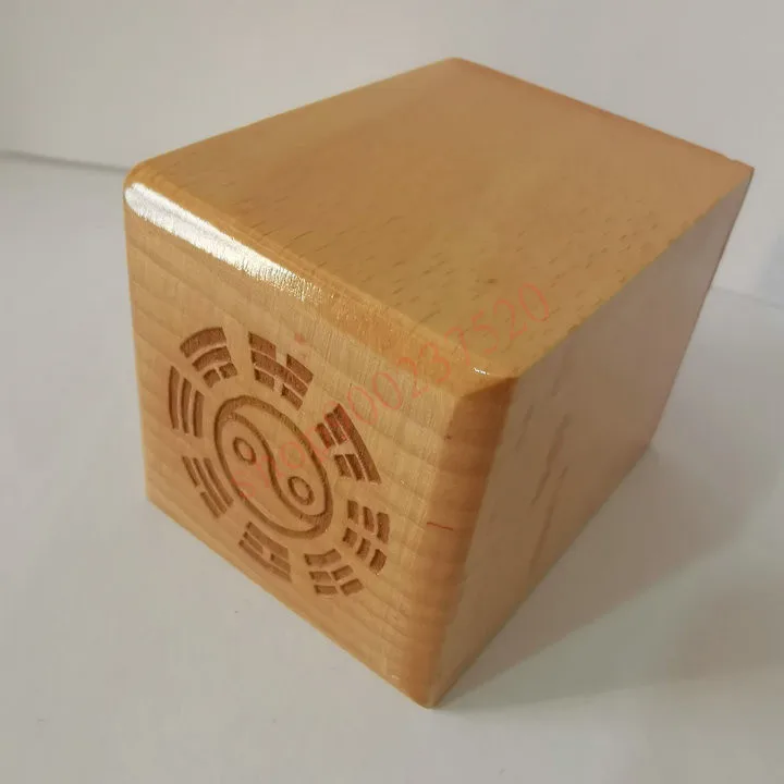 

Taoist magic tools, Taoist supplies, peach wood single side seal, Taoist Scripture Shibao Wanzi Bagua seal Dickky Fun