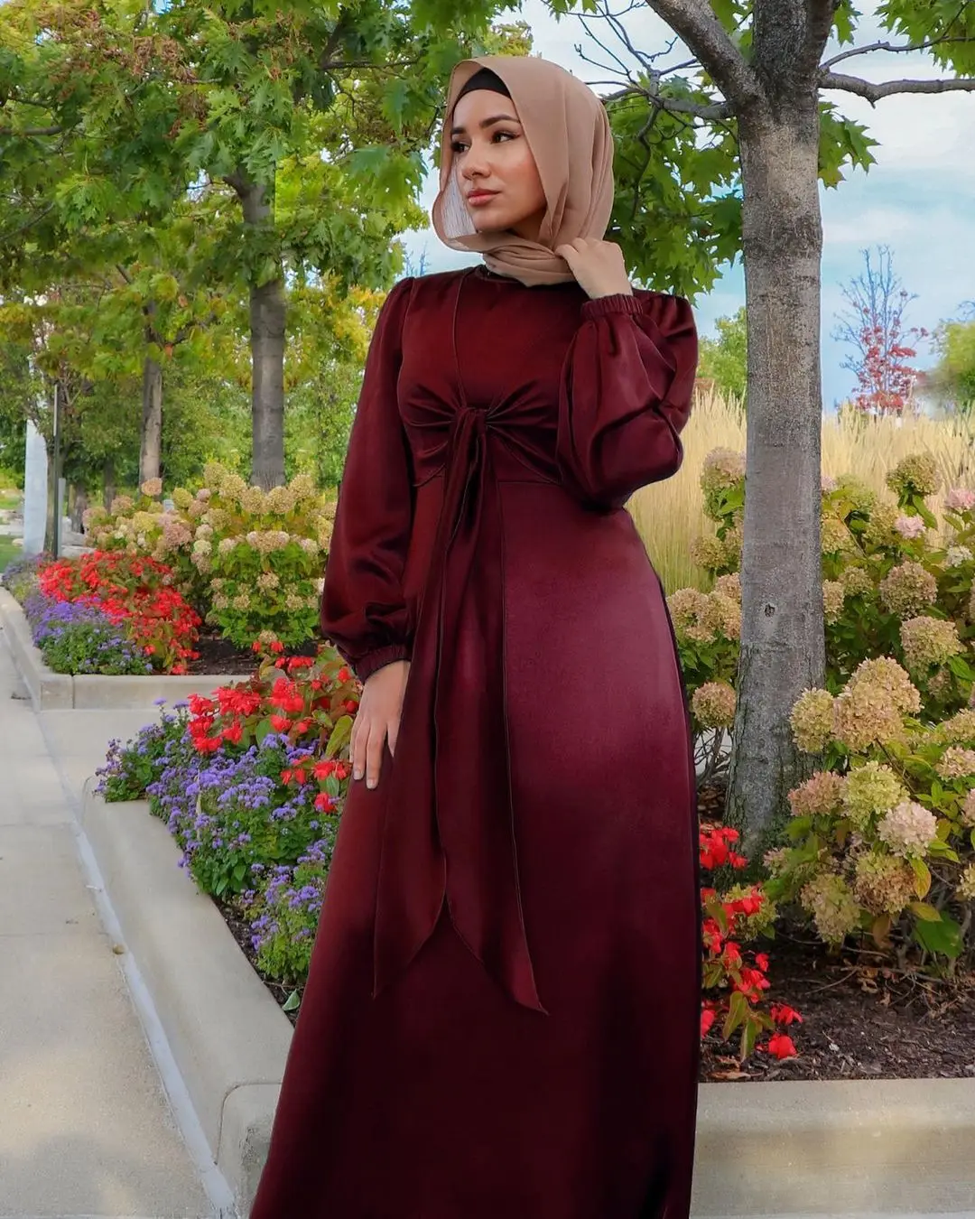 

Eid Mubarak Satin Muslim Hijab Dress Ramadan Abayas for Women Dubai Abaya Kimono Dresses Turkey Islam Kaftan Vestidos Musulmanes