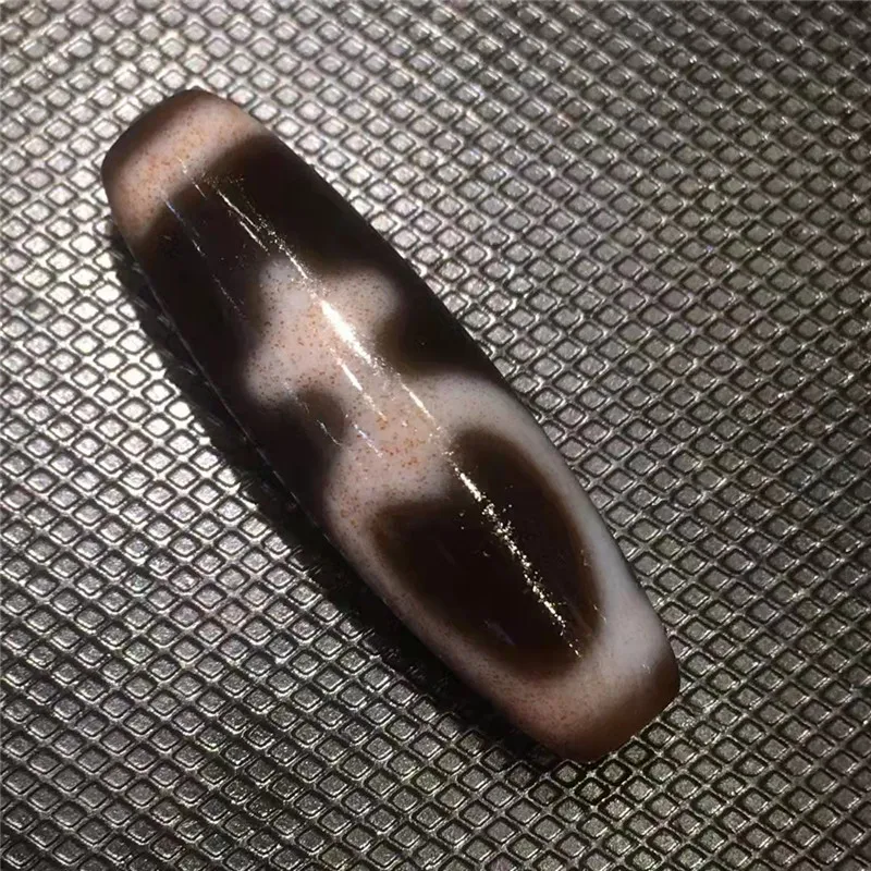 

210902-2 High Oily Cinnabar Pure Natural Agate Stone Mysterious Treasure Vase Amulet Tibetan Dzi Beads for Folk Collections