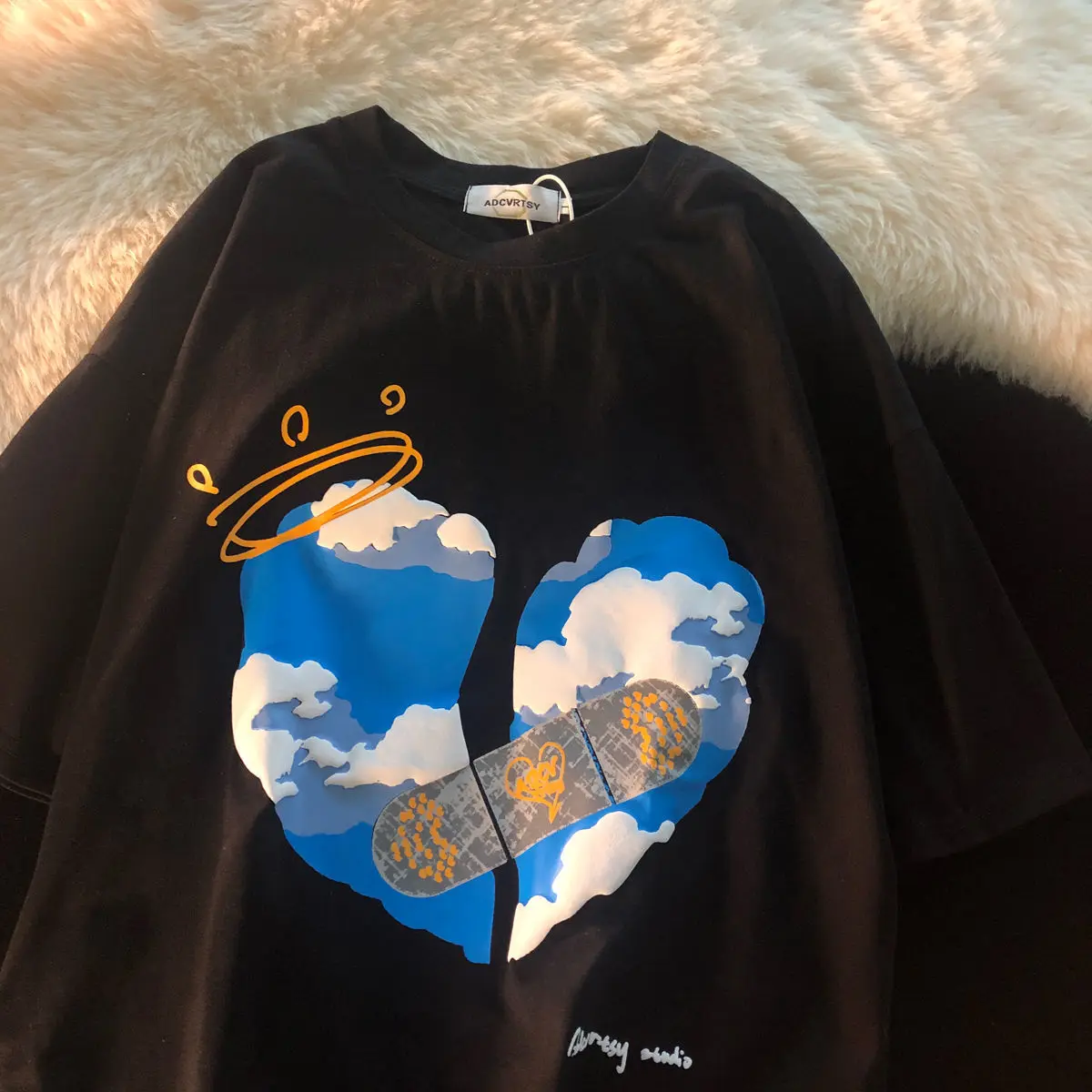 

Super Popular Love Short-Sleeved T-shirt for Women 2021 Summer New Loose Korean Style Sense of Design Top Fashion