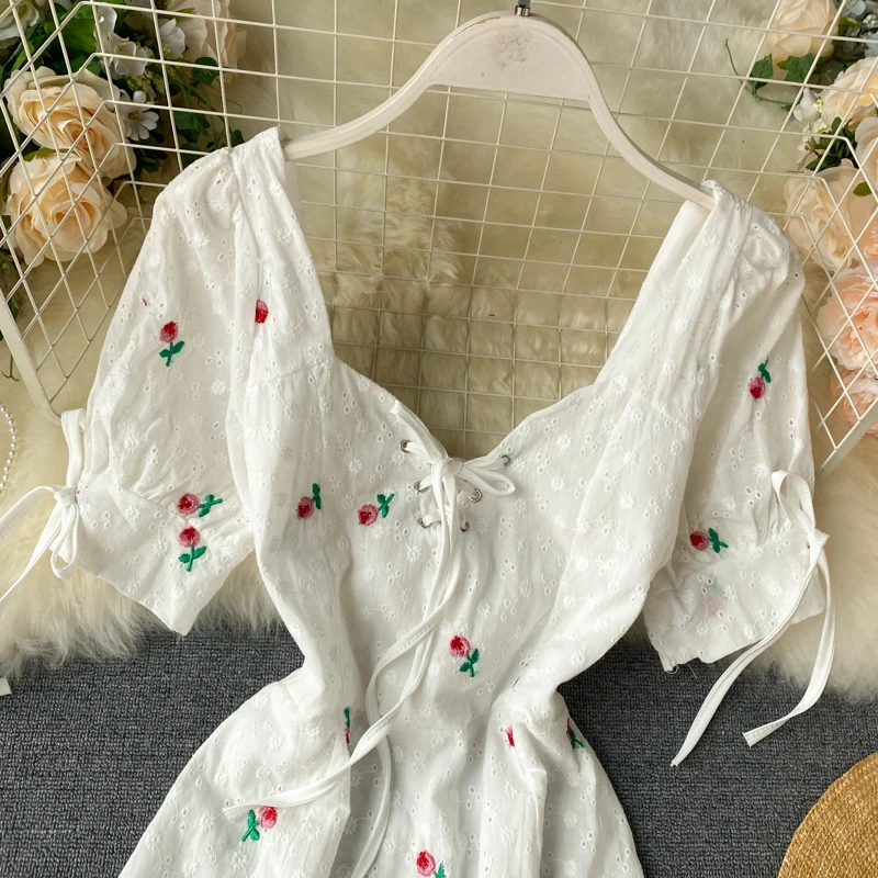 Женское белое платье летние бандажные платья с цветочной вышивкой тонкое милое