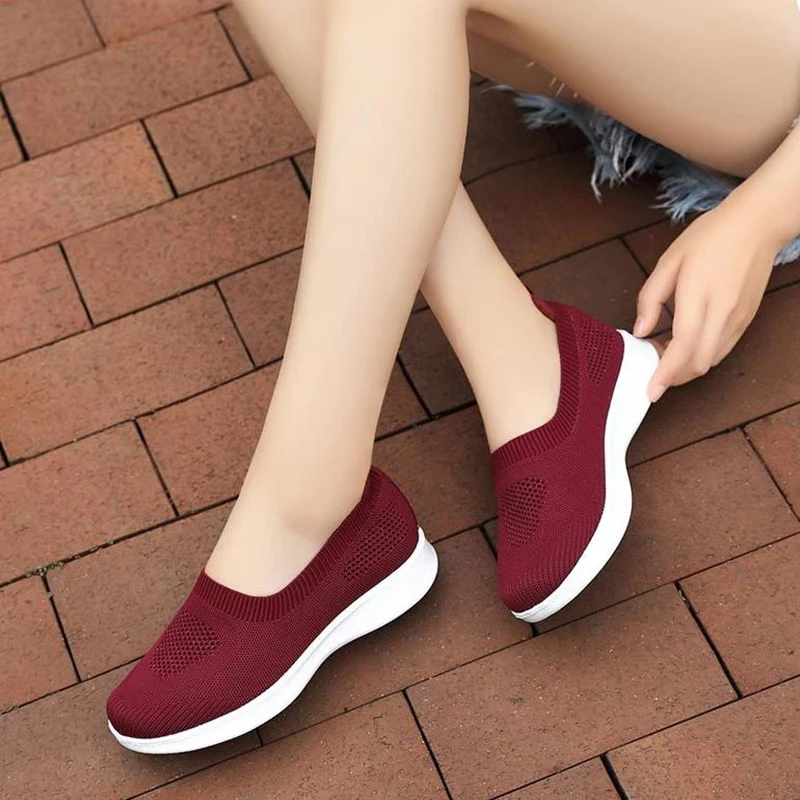

New high quality casual cool wholesale 2020 middle-aged and old peoples casual soft sole mothers shoes 21