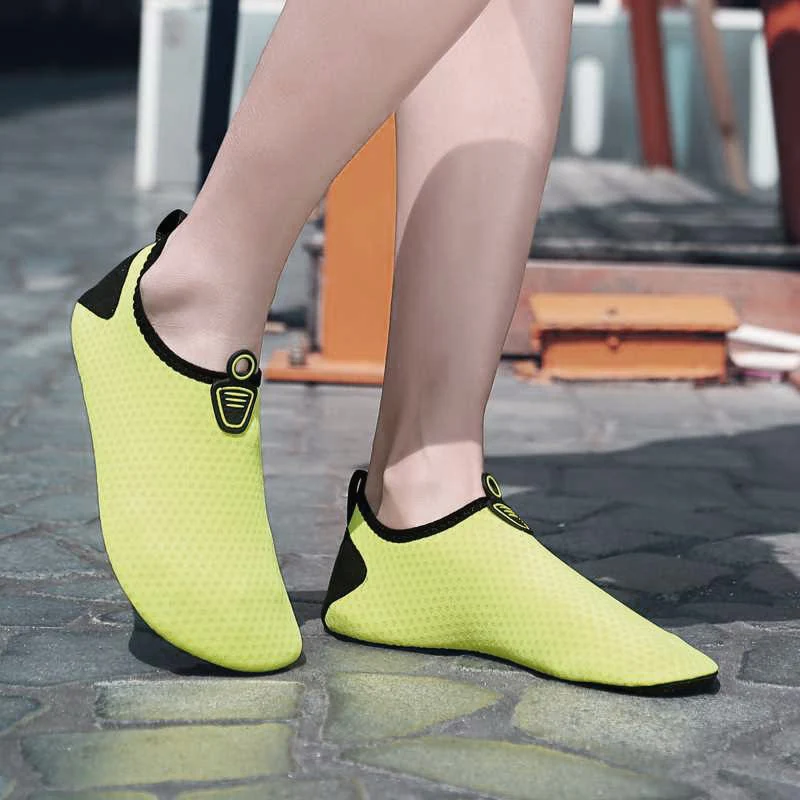 

Women Men Swimming Shoes Breathable Soft Flat Sole Sneaker Shoes for Summer Surfing Diving WHShopping