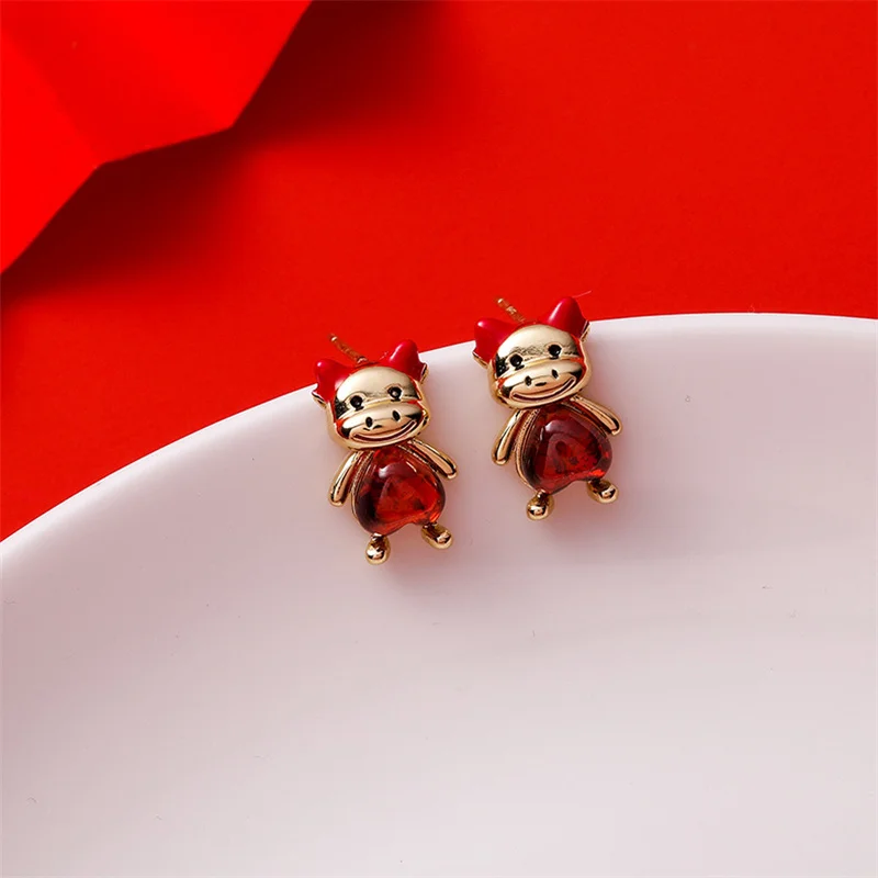 

2021 New Girl Simple Mini Cute Cartoon Animal Red Gemstone Rhinestone Stud Earrings for Women Fashion Jewelry Accessories