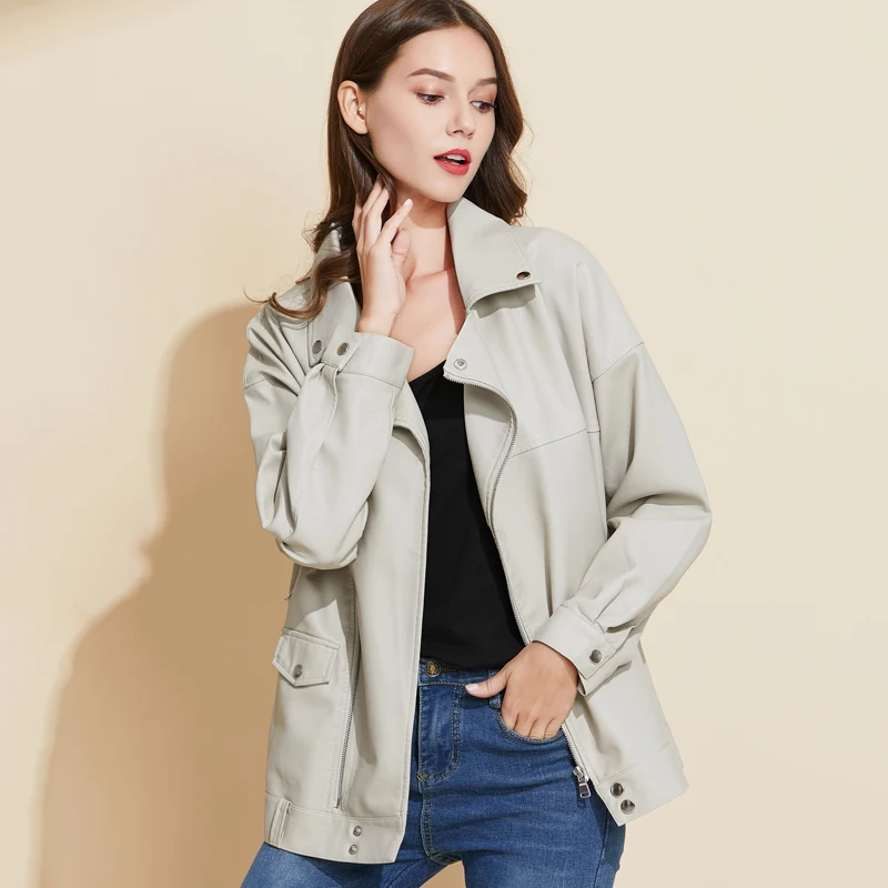 Куртка женская демисезонная из ПУ кожи с отложным воротником на молнии | Женская