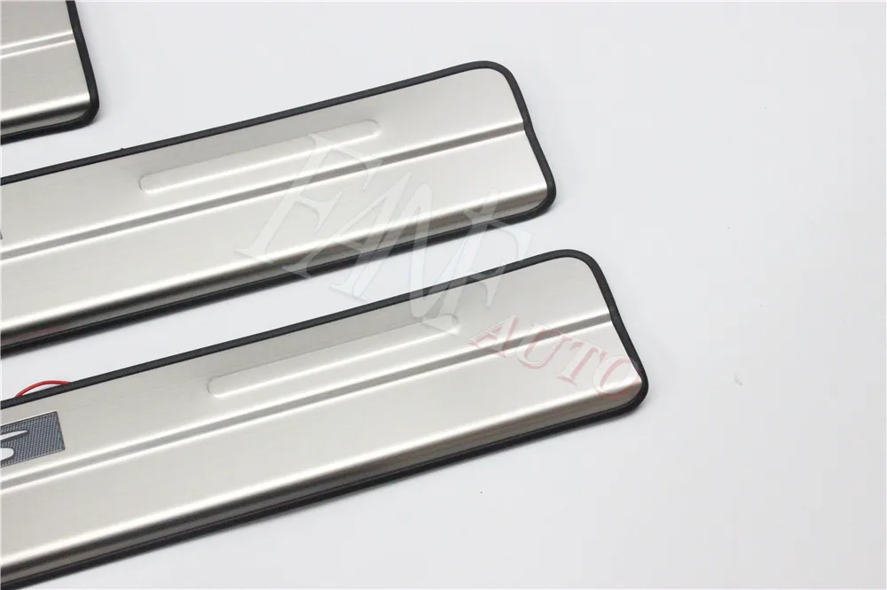 Стайлинг автомобиля светодиодная Накладка на порог из нержавеющей стали