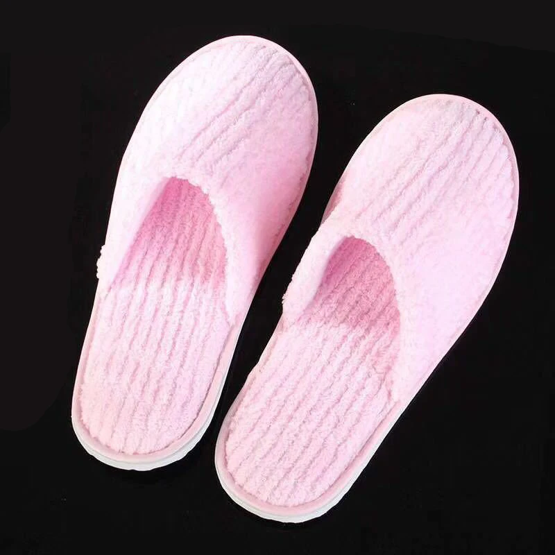 Розовый Коралловые бархатные одноразовые тапочки; плюшевые зимние теплые флисовые тапочки на плоской подошве; товары для отелей; домашние тапочки; цвет розовый, желтый; нескользящие домашние Тапочки для гостей - Цвет: Розовый