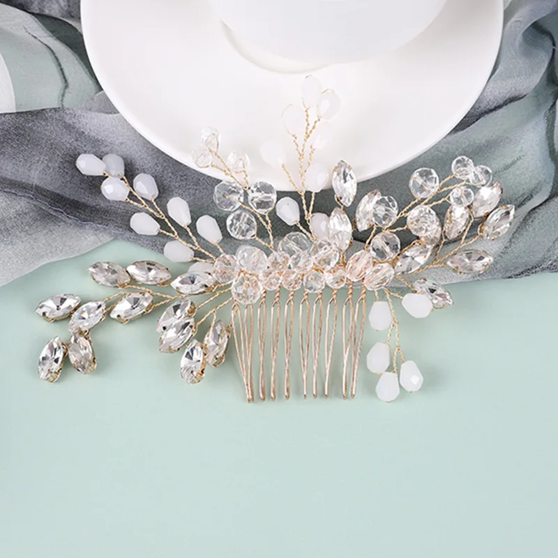 

Cross-border tire hair spot fashion bride hair amazon Europe and the United States the new jewelry pearl crystal combs
