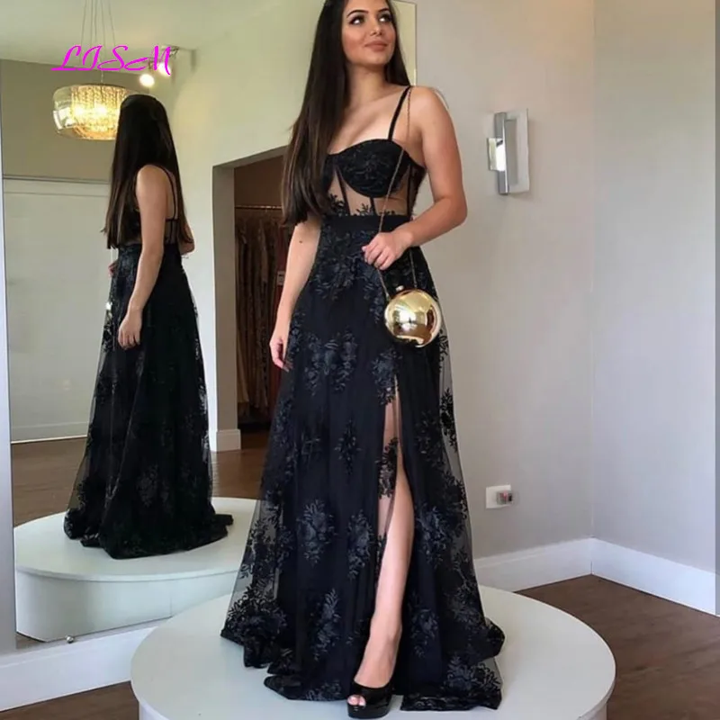 Купи Black Lace Evening Dress A-Line Sweetheart Appliques Women Formal Party Gowns Sexy Spaghetti Strap Split Long Prom Dress за 5,386 рублей в магазине AliExpress