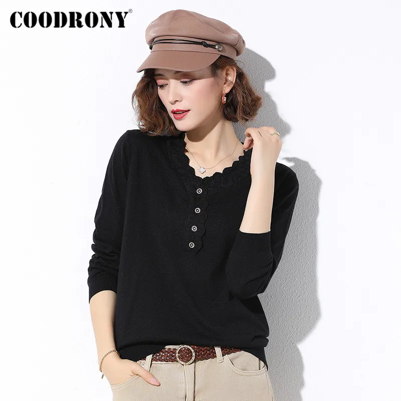 

COODRONY Brand Streetwear Fashion Pullover Slim Sweater Female Autumn Winter Knitted V-Neck Soft Women‘s Clothing W1064