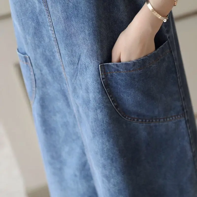 Платье с джинсовыми лямками Женское 2021 весна-лето Новый корейский стиль без рукавов Карман Расслабленный средней длины Sundress.