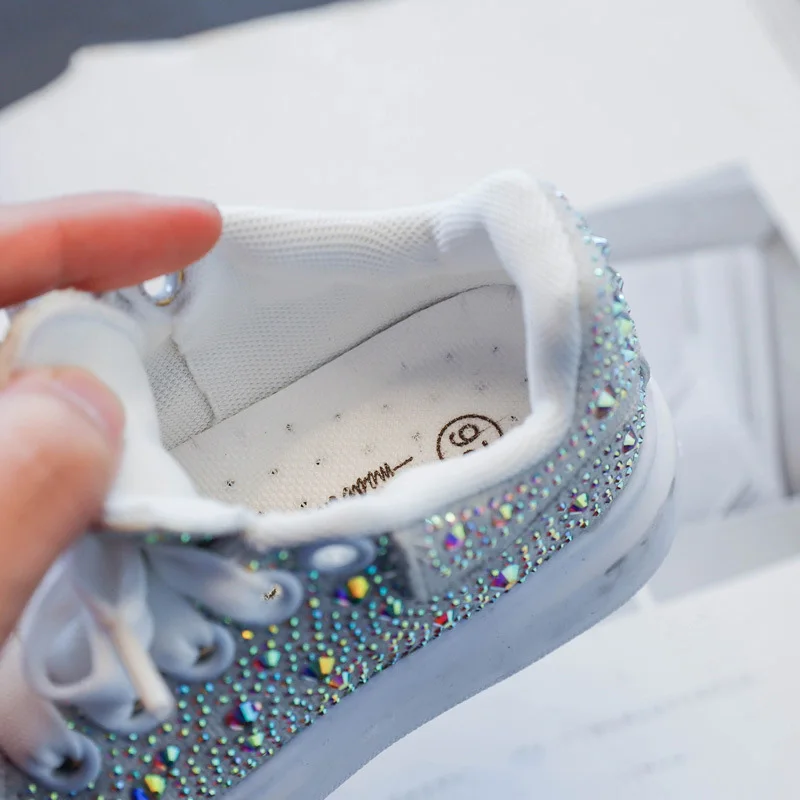 

Spring 2021 Kids Shoes Sequin Bling Soft Sole Bright Diamond Sneakers Comfortable Cute Boys Girls Shoes Size 10-12.5 New Arrival