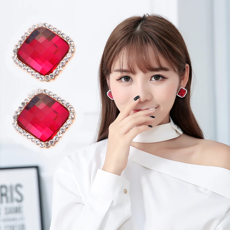 Серьги клипсы без пирсинга женские большие квадратные украшения со стразами в