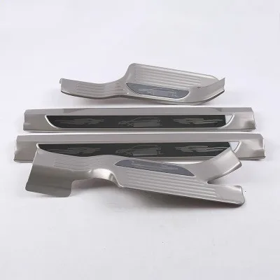 

High-quality stainless steel Trunk Tread Plate Trim Scuff Plate/Door Sill Door Sill For Nissan X-Trail 2014-2020 car accessories