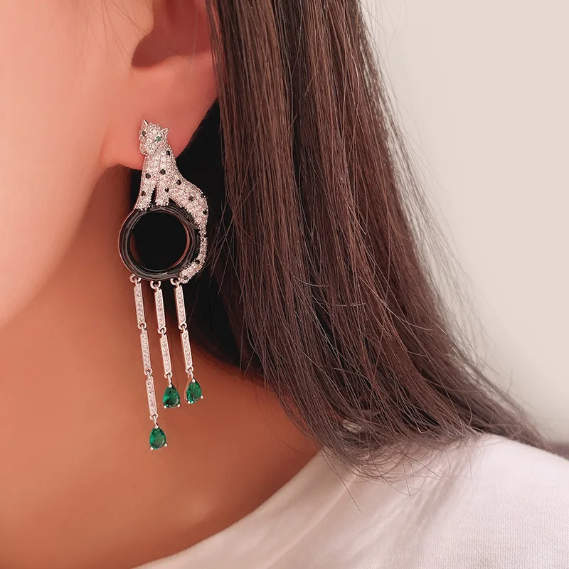 

Black spot leopard black circle water drops green diamond tassel inlaid zircon long earrings 925 silver needle Bucklo