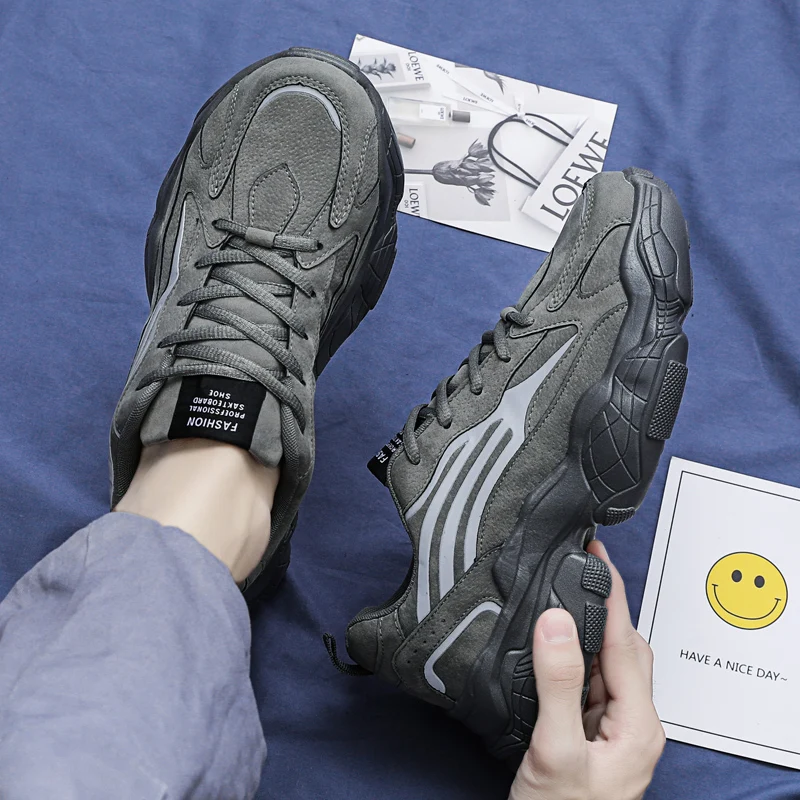 

Fashion Men Sneakers Casual Shoes Men Breathable Retro Couple Sneakers Chunky Dad Shoes Male Walking Trainer Outdoor Unisex