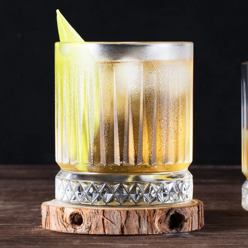 

Foreign wine glass whisky glass cocktail glass small beer glass