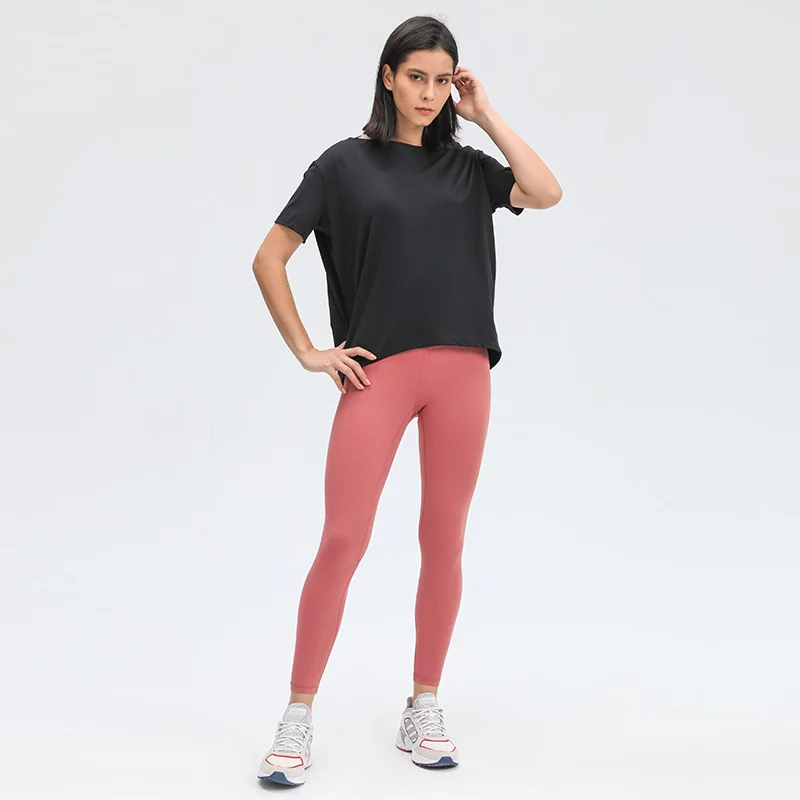 

Новинка весна-лето 2022, однотонный простой костюм для йоги с круглым вырезом, Свободный дышащий костюм для бега с коротким рукавом