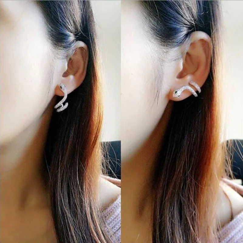 Женские серьги-гвоздики в виде змеи с зелеными глазами | Украшения и аксессуары