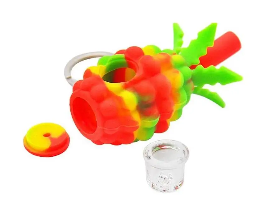 

New product 2.8 inch Silicone Smoking Pipe Pineapple Hookahs Silicone Hand Pipes For glass bowl Oil Rigs with keychain Free DHL