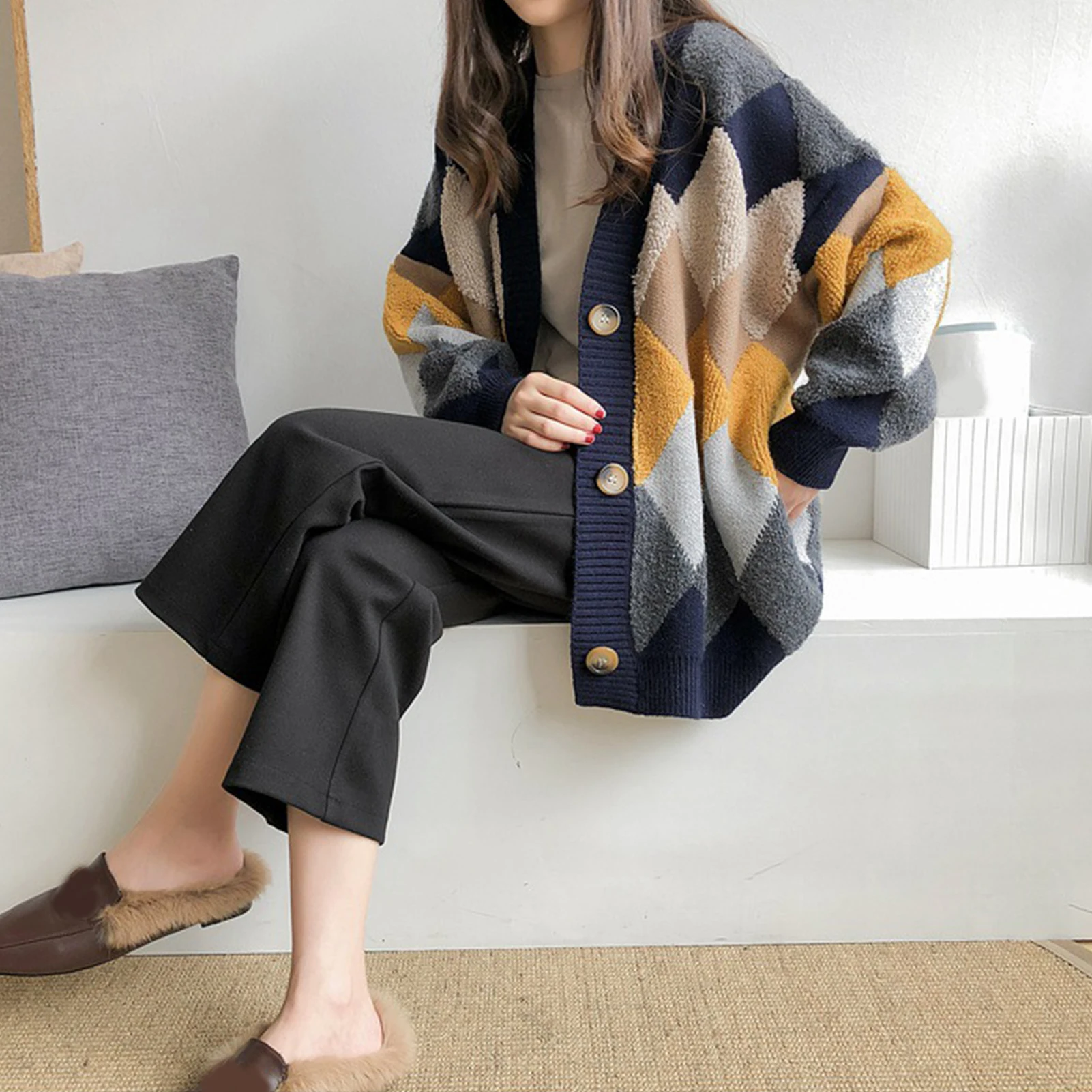 Женский трикотажный кардиган на пуговицах однобортный Повседневный свободный