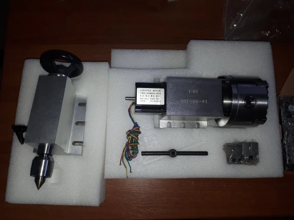 Бесплатная доставка 50:1 4-осевой ЧПУ с бесступенчатой редукционной коробкой для