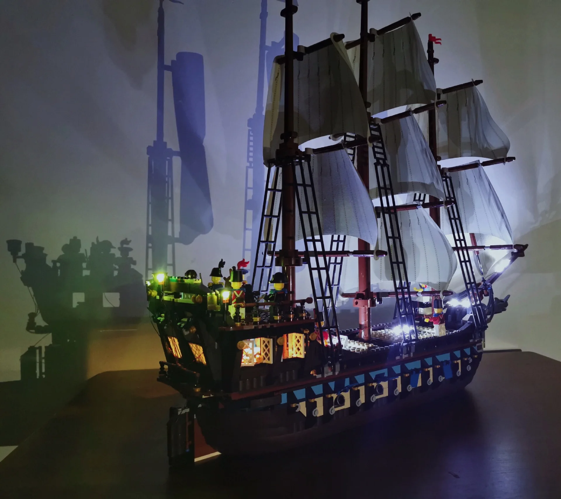 

MOC LED Light Up Kit For Pirates Ship boat 22001 Compatible with 10210 Imperial Flagship