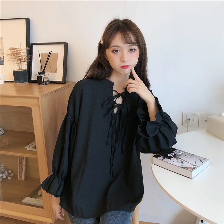 

Spring V-neck Blouse Women Flare Sleeve Hipster Fashion Brand Loose Shirts Korean Fashion Clothing Blusas Mujer De Moda New