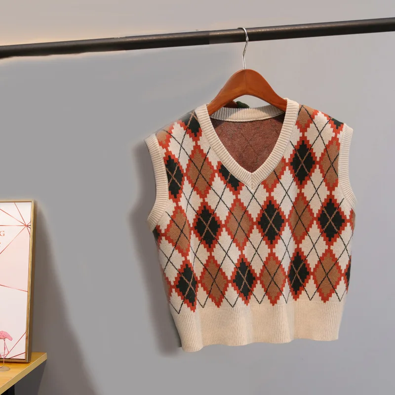 Женский винтажный трикотажный свитер в клетку с V-образным вырезом |